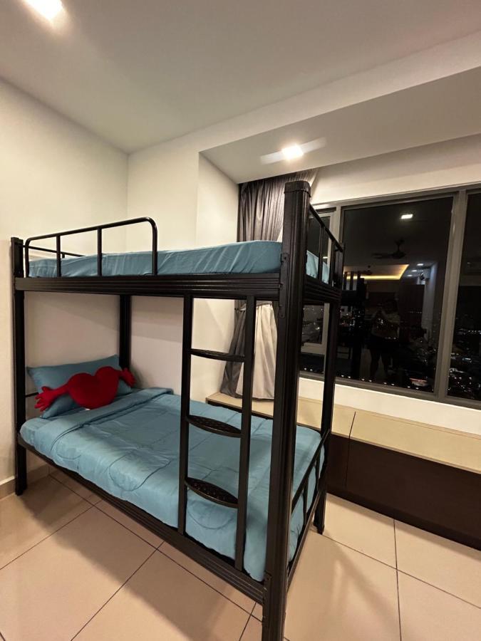 Damen Apartment *