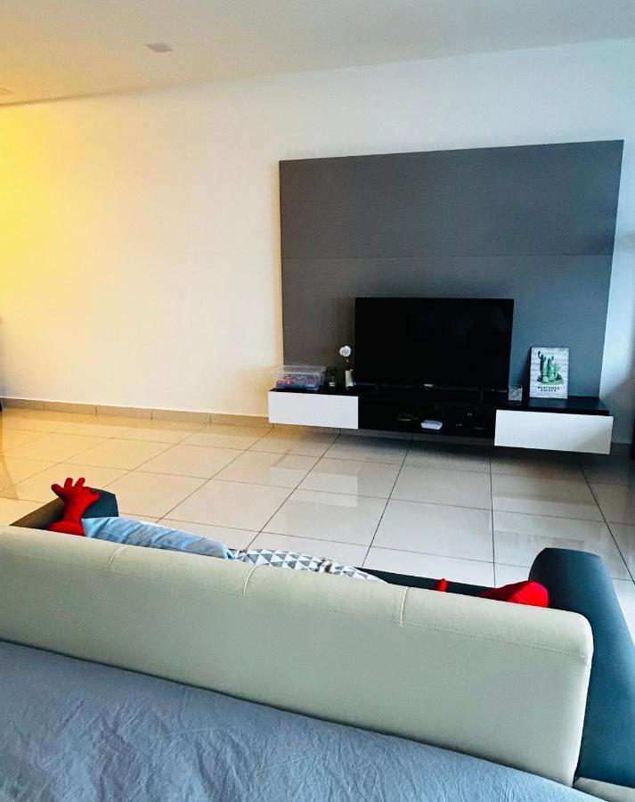 Apartment Damen Subang Jaya